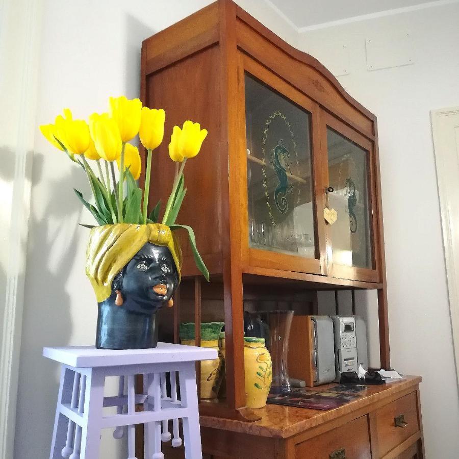 팔레르모 Persiane Al Cassaro B&B 외부 사진
